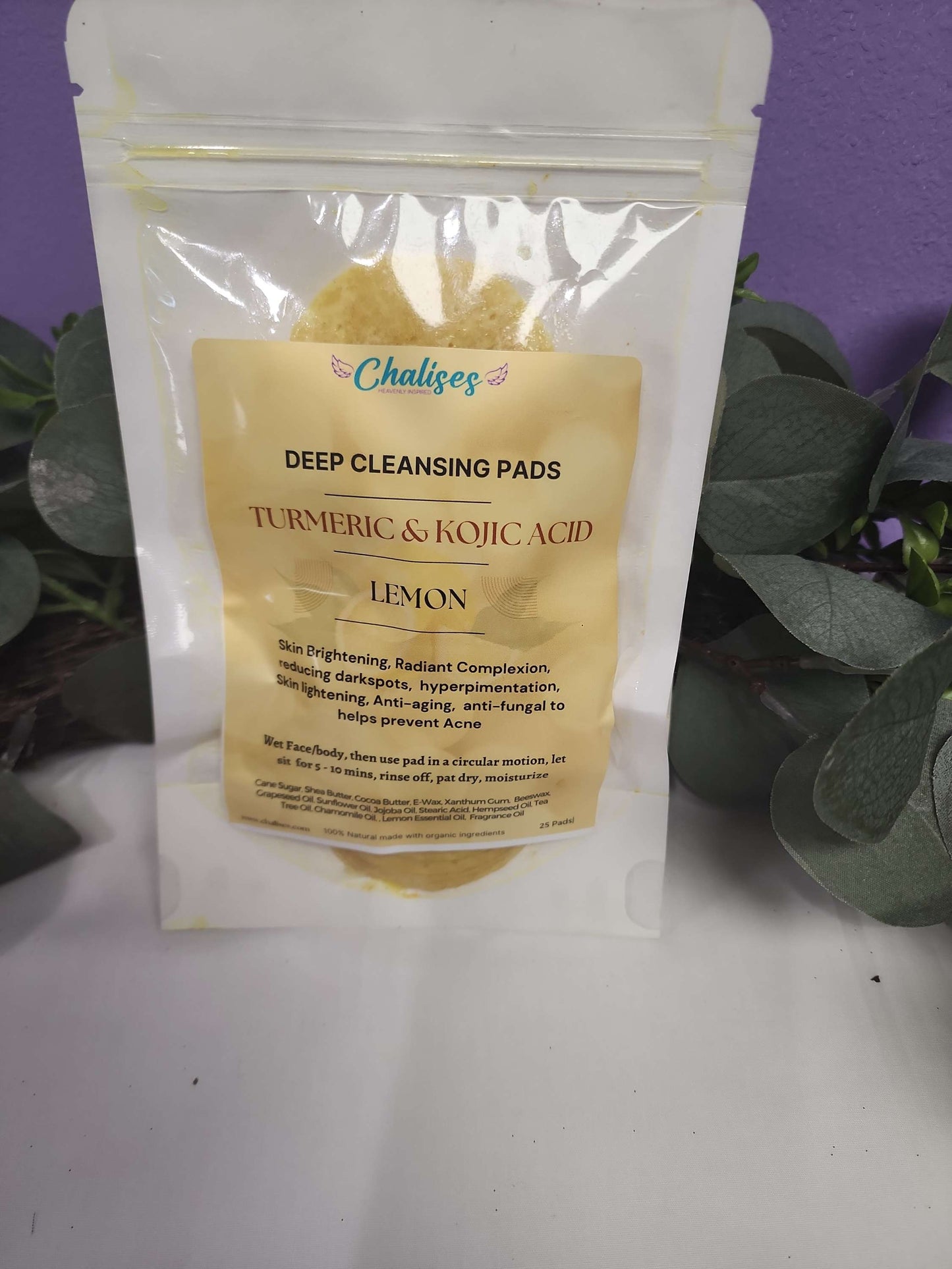 Wash n Glo Turmeric & Kojic Acid Cleansing Pads image 2